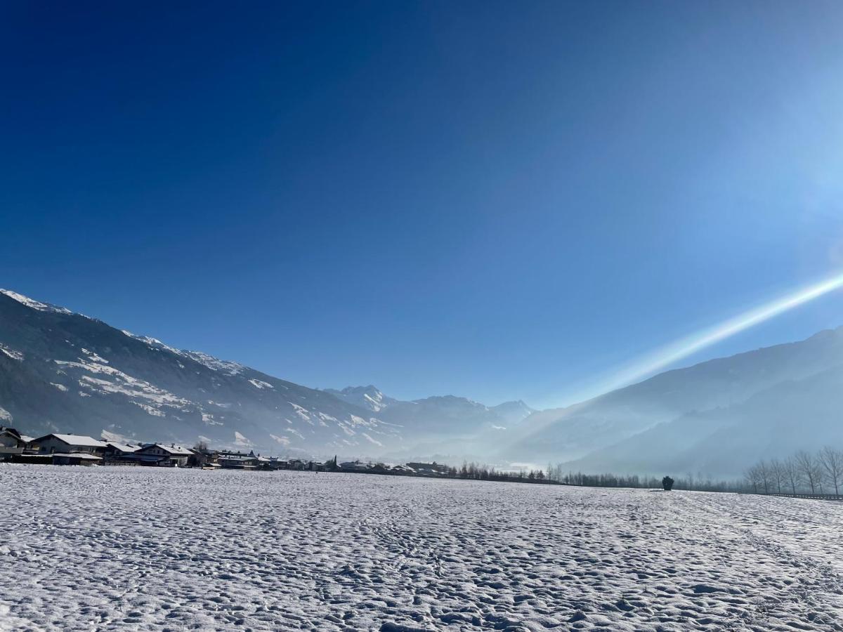 Apart Mountain Uderns Bagian luar foto