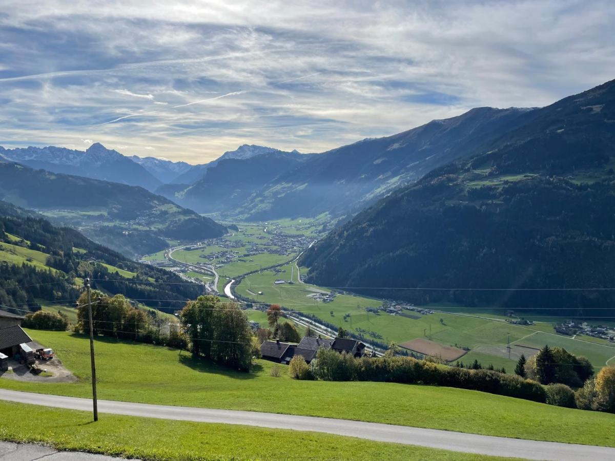 Apart Mountain Uderns Bagian luar foto